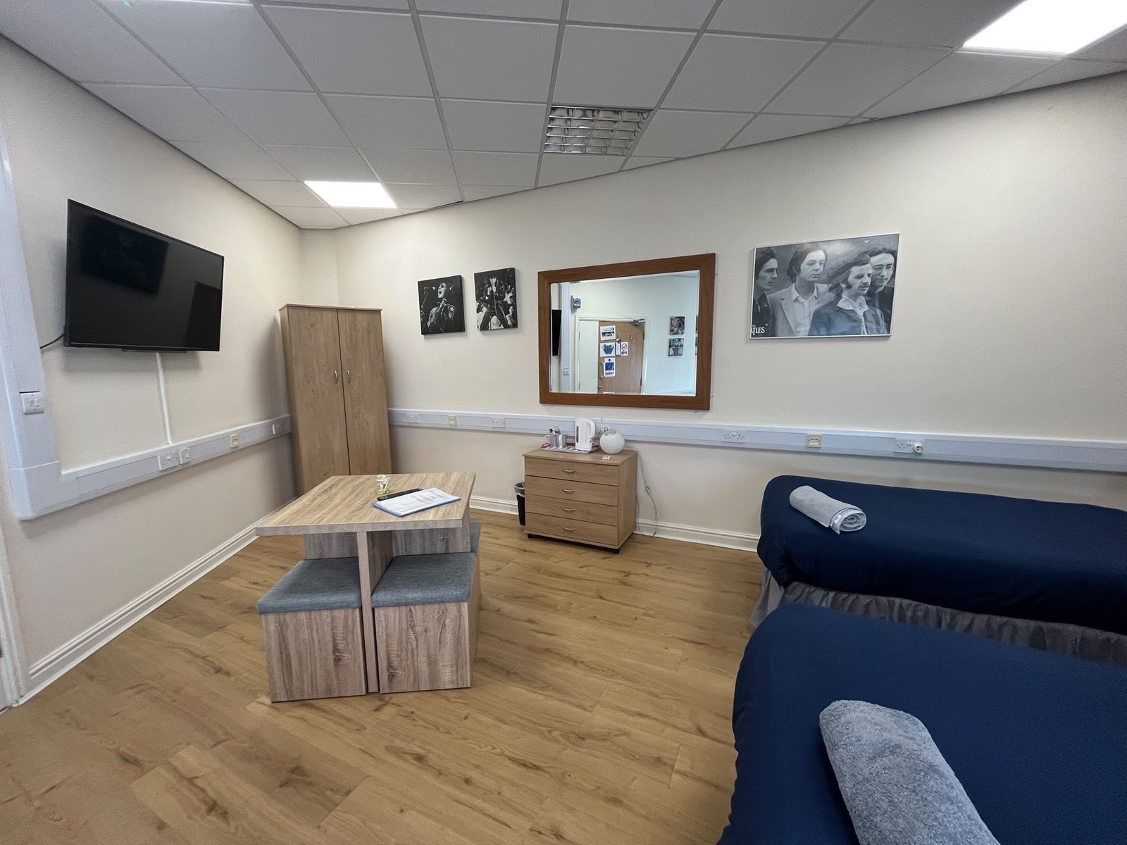 Another view of the Super Double showing the seating area
